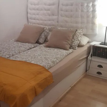 View Apartamento *